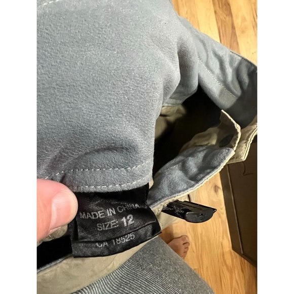 Mountain Hardware 100% Nylon Womens Pants - Size‎ 12 - Picture 5 of 6